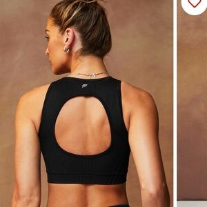 Khloe Kardashian Fabletics low impact open back sports bra - size medium
